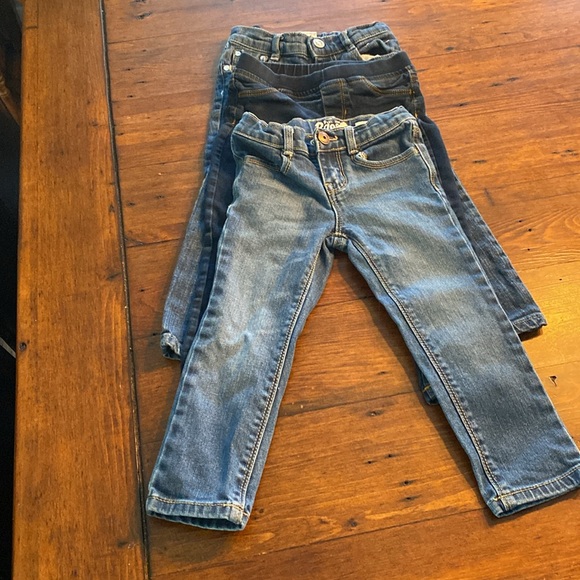 3 for $30 Jeans bundle B’gosh, Joe Fresh jeggings & Gymboree Jeans - Picture 12 of 12